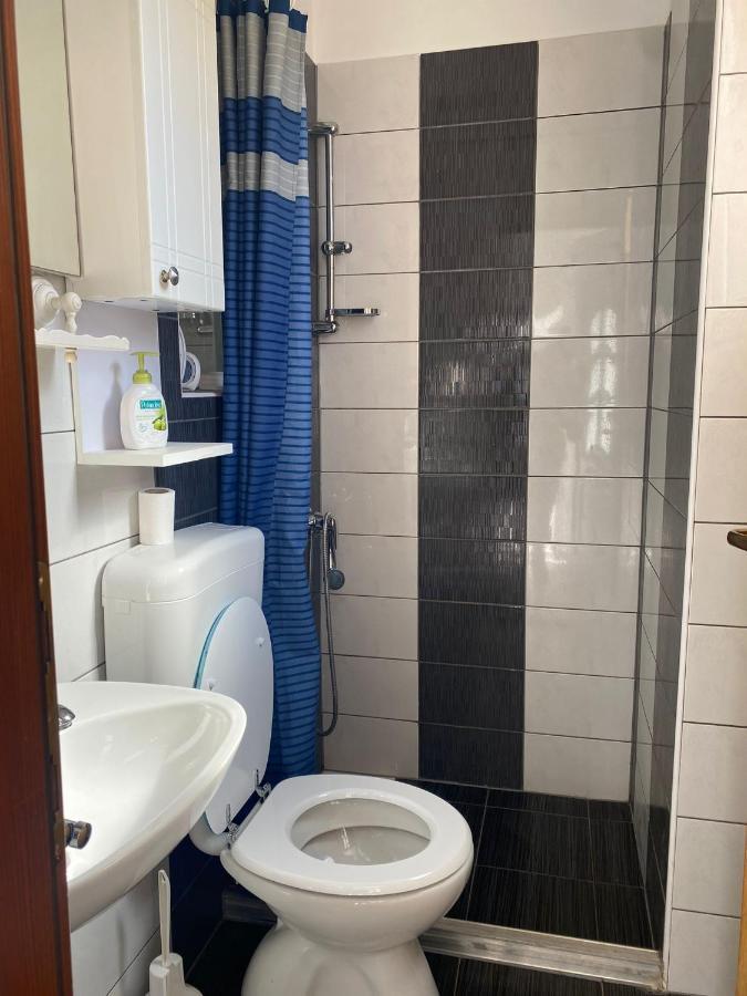 Studio Apartment Elsa Galižana Buitenkant foto